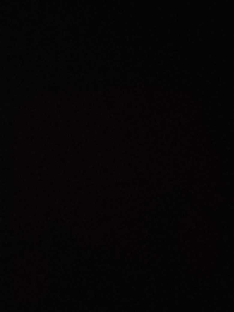 Kotak Tempat Obat Dengan Alat Potong Obat