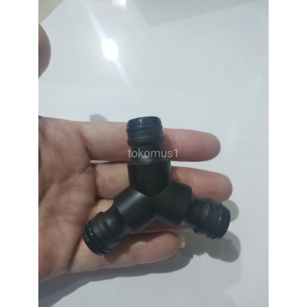 Sambungan Kran Selang Air  Selang Cabang Tiga Bentuk Y-Wipro