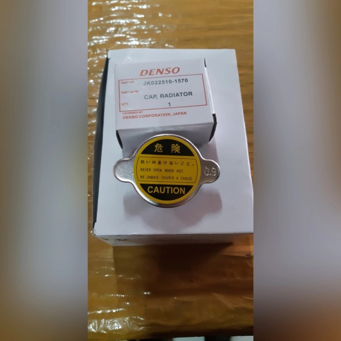 Tutup Radiator Isuzu Panther Denso