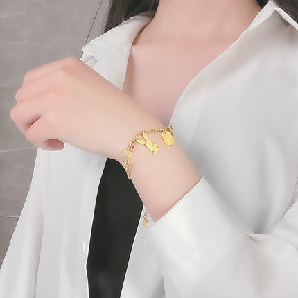 Gelang Tangan Rantai Baja Titanium Lapis Emas 18k Aksen Kepala Kelinci Lucu Untuk Wanita