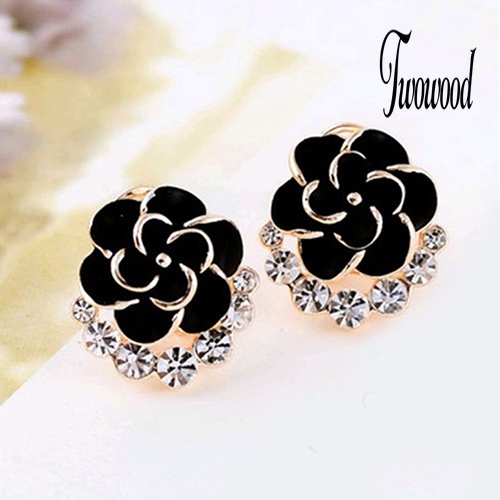 Anting Stud Desain Bunga Peony Camellia Bahan Alloy Aksen Berlian Imitasi Untuk Wanita