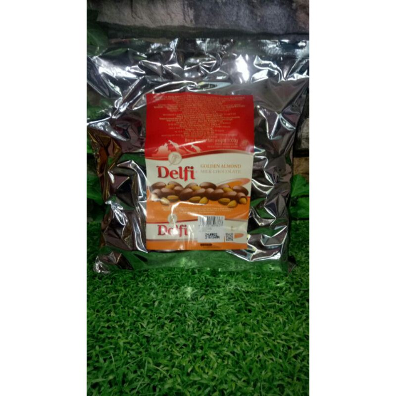 

Coklat delfi almond