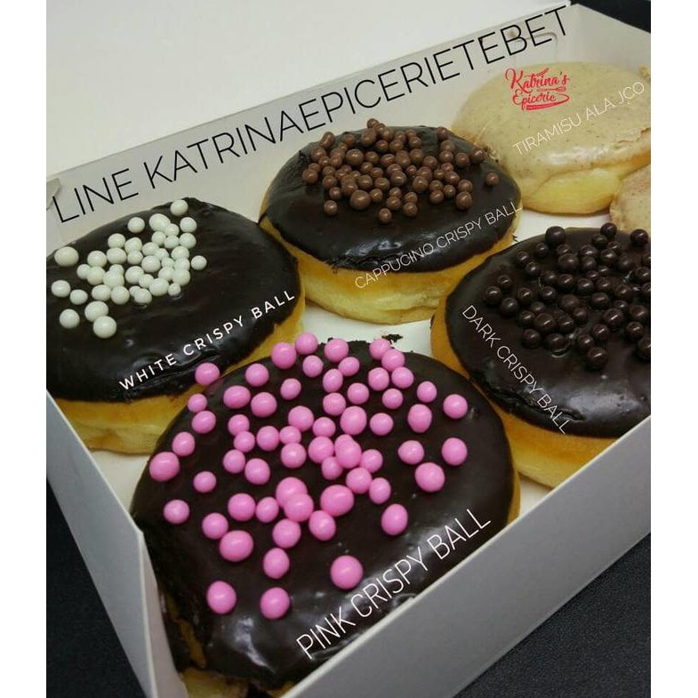

PROMO ENAK Dark Chocolate Crispy Ball - Hiasan Kue Terlaris