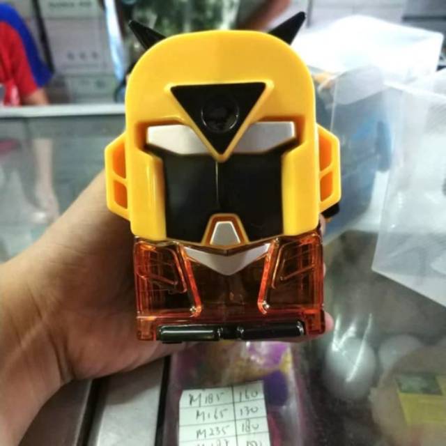 

RAUTAN MEJA JOYKO MOTIF