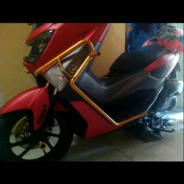 TUBULAR CRASH BAR DEPAN YAMAHA NMAX