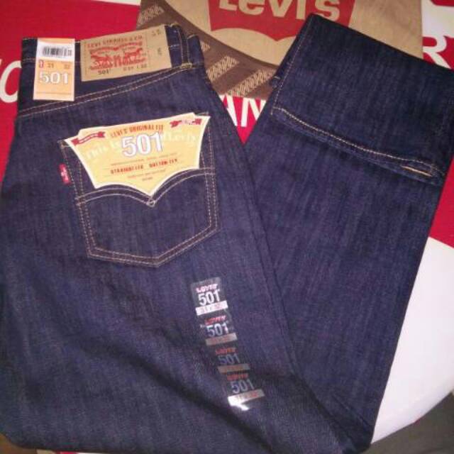 Diskon 10% (size ( 30 ) Celana jeans Levis 501 original import vietnam