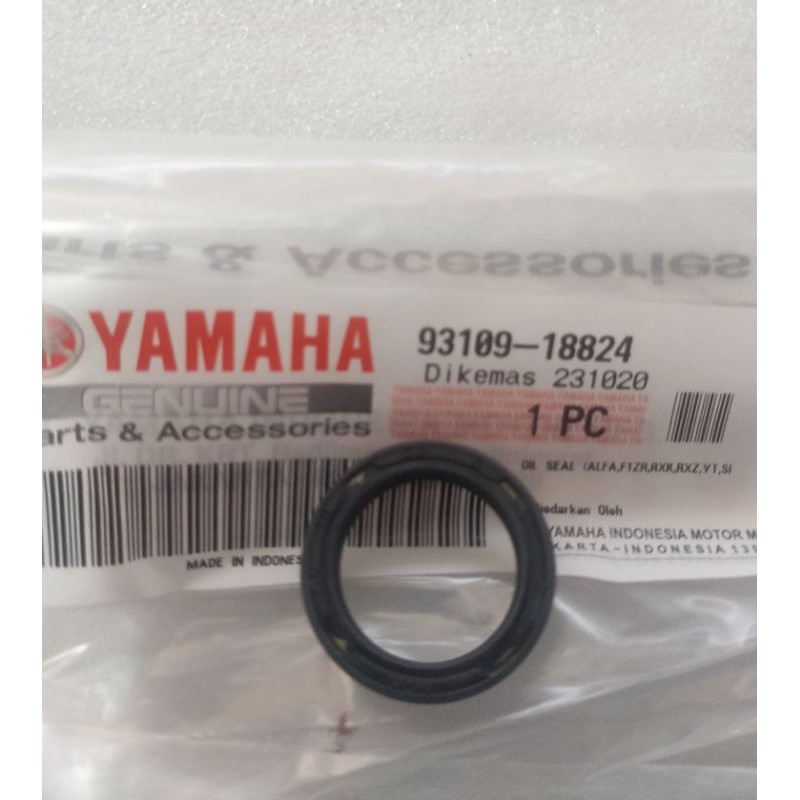 Seal/sil fork(arm) belakang original Yamaha untuk motor Scorpioz. 93109-18824