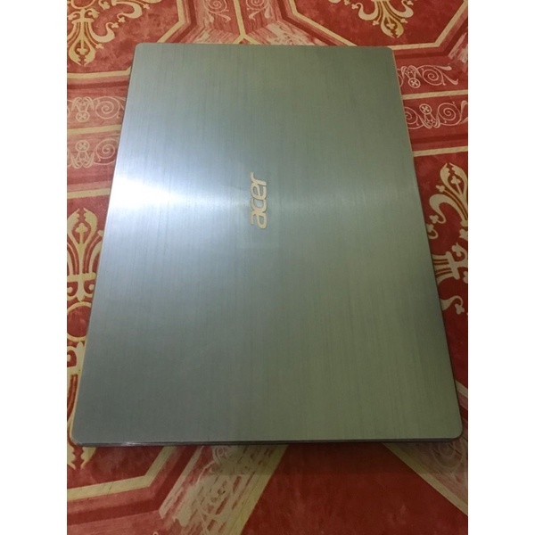 Acer swift 3 athlon 300U