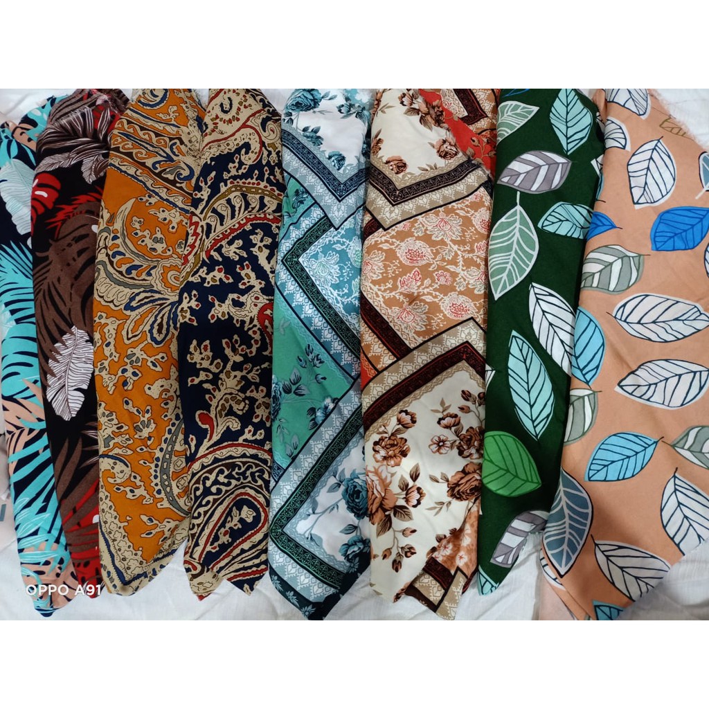 PROMO RAYON UNIQLO  BAHAN PREMIUM SUPER RAYON UNIQLO - LIMITED STOCK