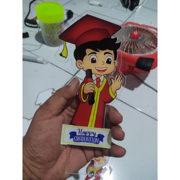 Cinderamata Plakat Wisuda Akrilik TK/ RA Tanpa Dudukan Boneka Saja