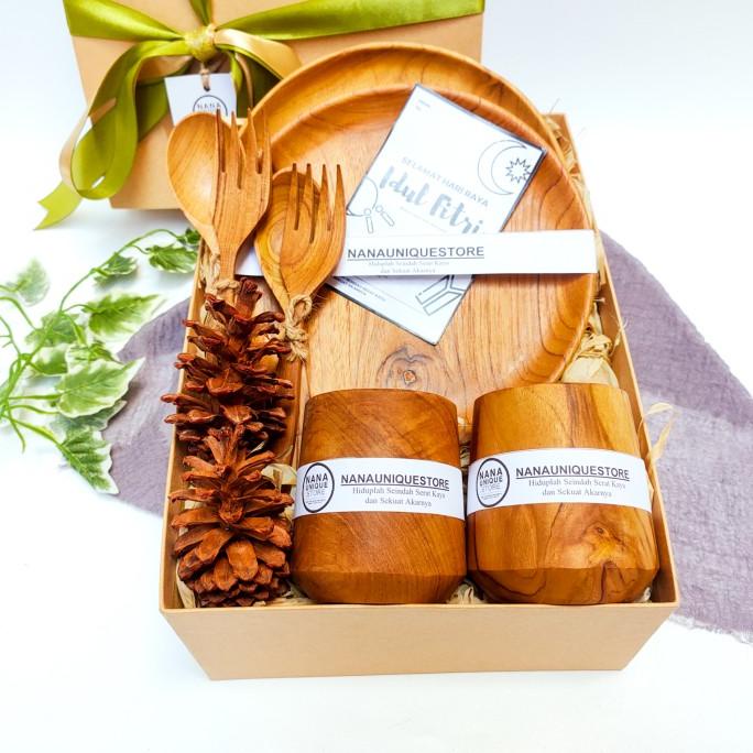 

PARCEL RAMADAN HAMPERS LEBARAN PARCEL IDUL FITRI NATAL KADO NIKAHAN HY