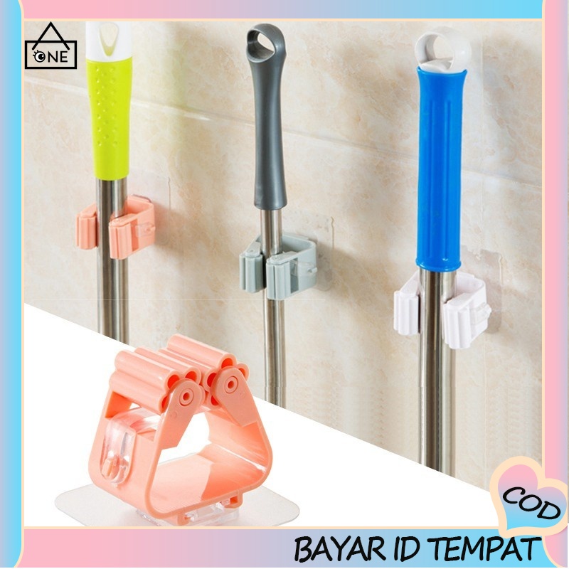 COD❤Kamar Mandi Mop Hook Broom Storage Rack Umbrella Stand Storage Rack Waterproof A one