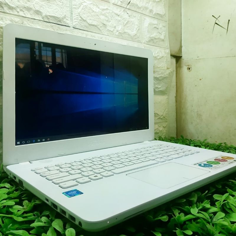 LAPTOP ASUS X441S