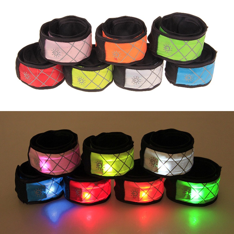 Mainan Gelang Slap Band Bahan Nilon Dengan Lampu LED Untuk Anak