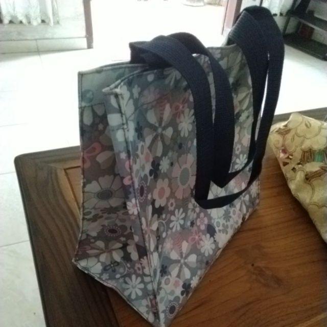 Tas Lunch Box / Tas Serbaguna Import Quality