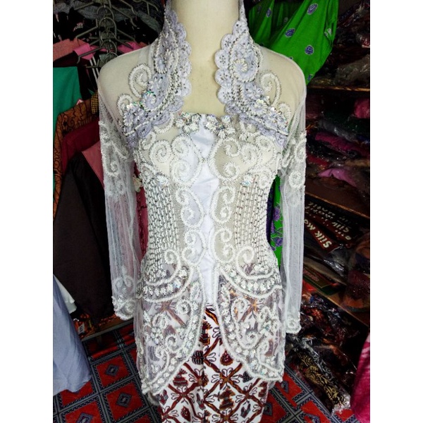 setelan kebaya akad Payet mewah putih