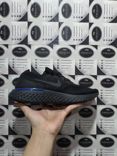 Nike Epic React Flyknit &quot;Black/Racer Blue&quot;