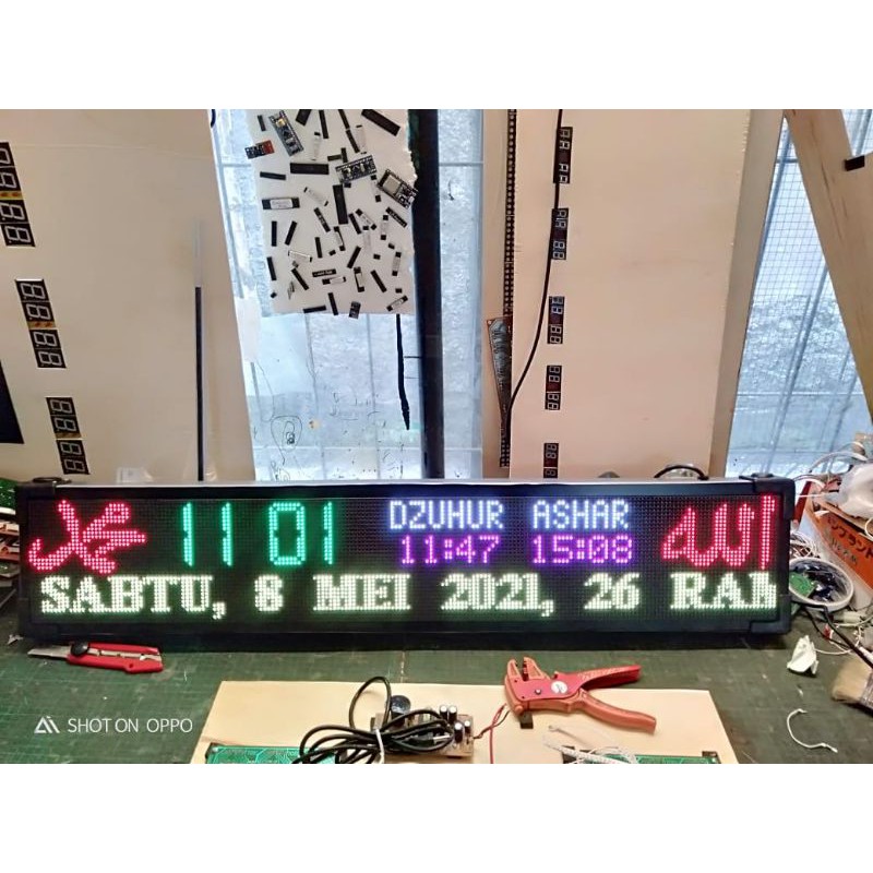 JAM ADZAN JAM WAKTU SHOLAT TEKS BERJALAN RUNNING TEXT 5 WARNA 18 x 98 cm