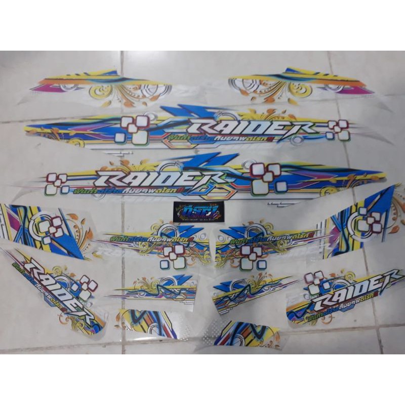 striping fu raider transparan hologram