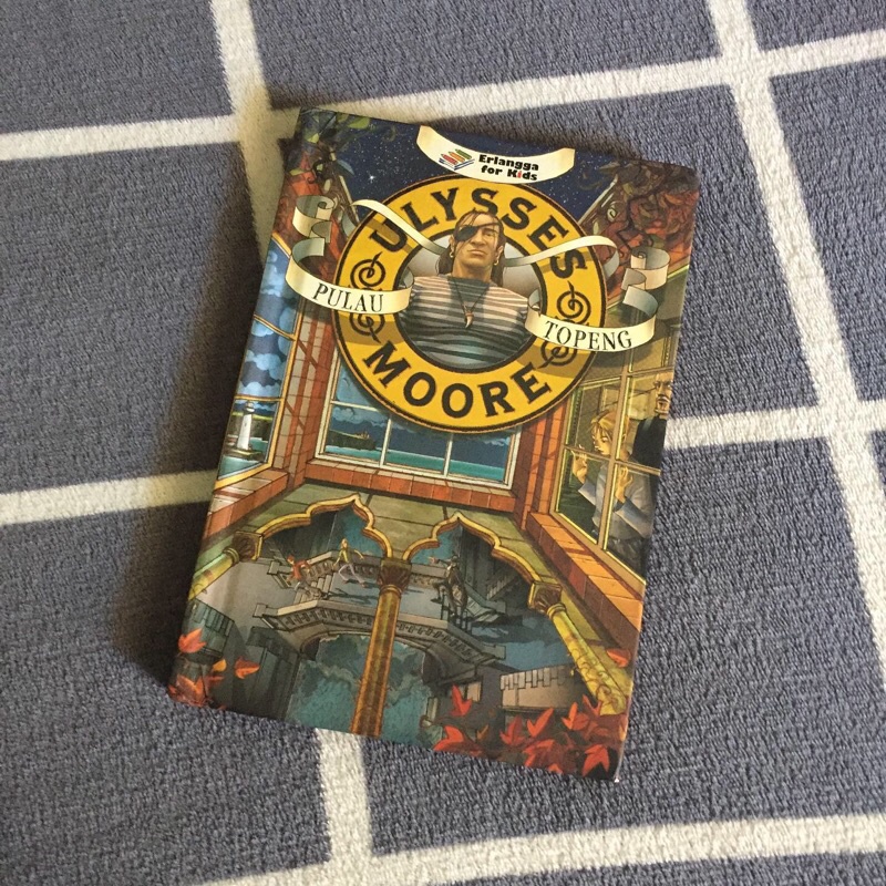 Novel Ulysses Moore Pulau Topeng