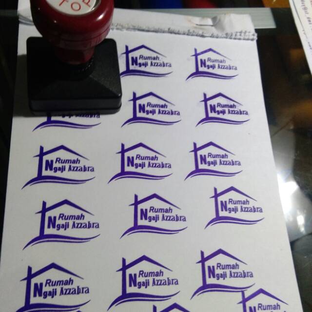 

Stempel tanpa bantalan, otomatis satu warna