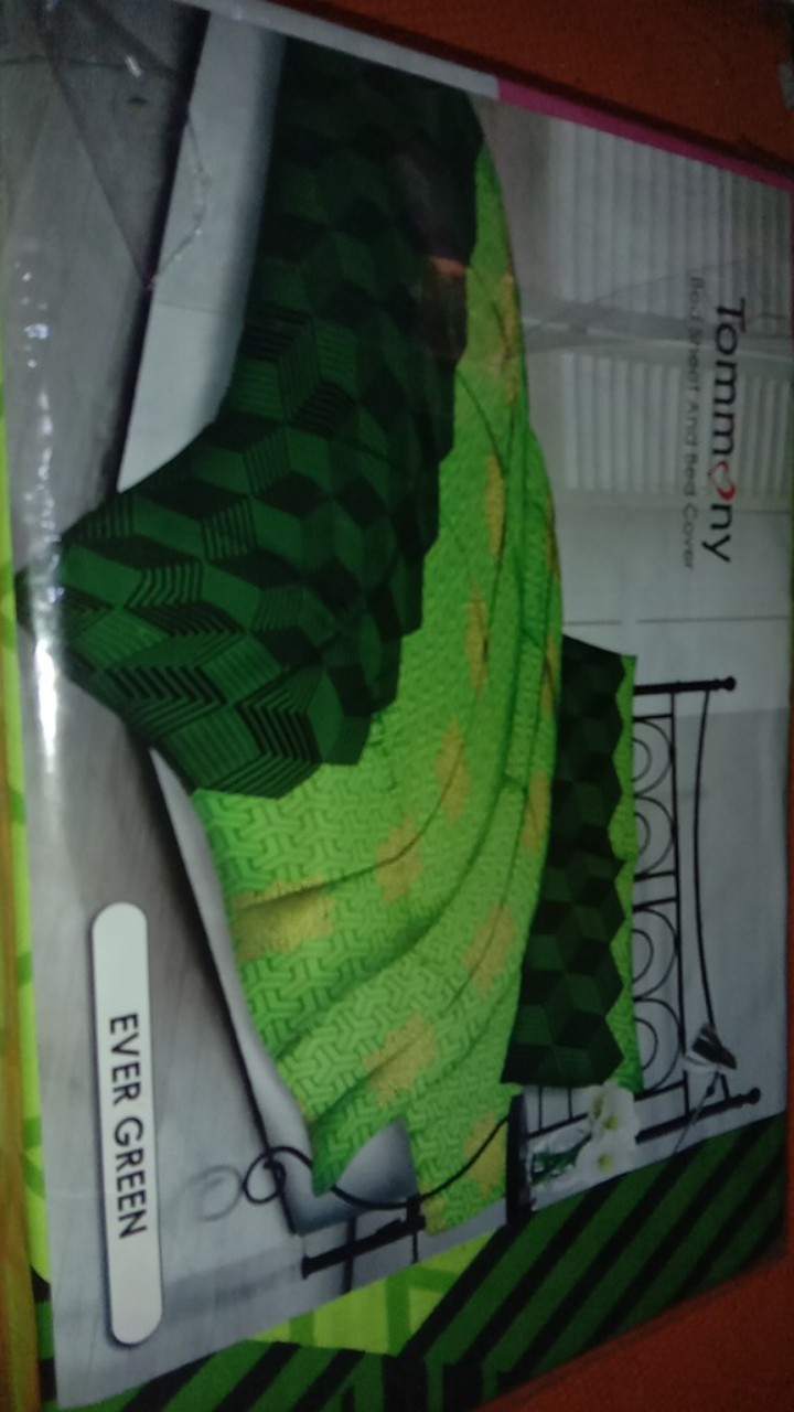 Sprei Tommony Evergreen 120 / 100 / 90 (single)