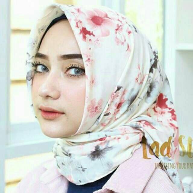 Hijab wolfis