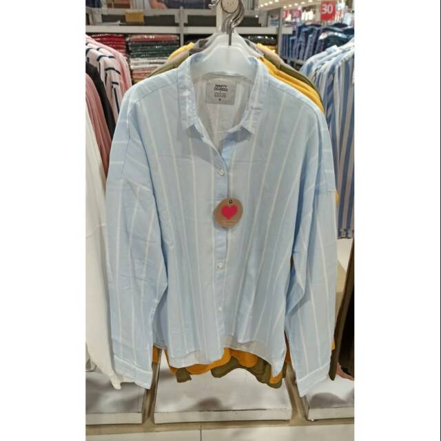 Kemeja ninety degrees