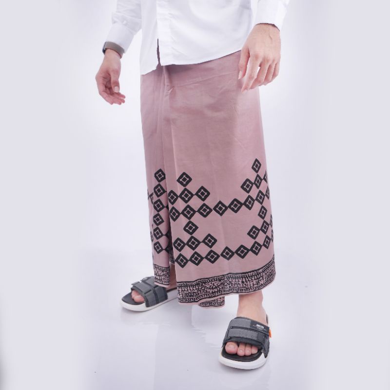 SARUNG BATIK | SARUNG KANG SANTRI MOTIF AKSARA JAWA HANACARAKA|SARUNG TRADISIONAL JAWA|SARUNG POLOS