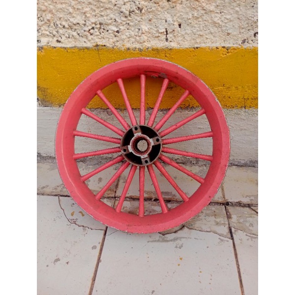 velg power depan 215 yamaha matic baut 4