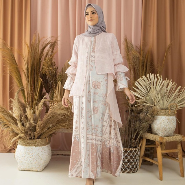 Lalika Outer Wearing Klamby