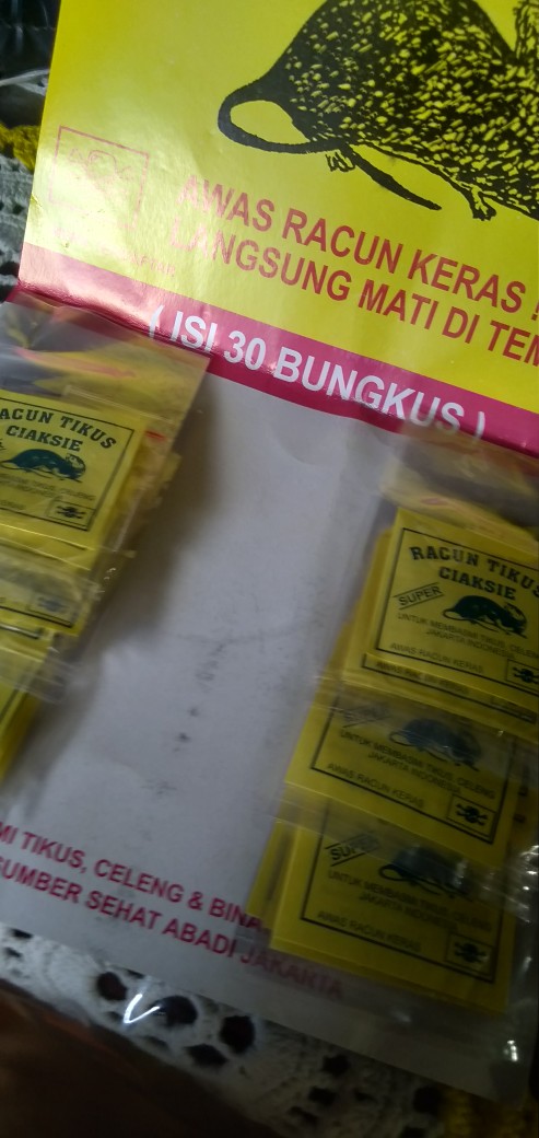 Racun Tikus Celeng Merk Ciaksie Ciak Sie Mati Di Tempat 1 Lembar Isi 30