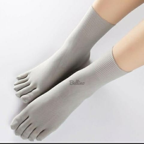 Kaos Kaki Cewek Jari Terpisah Kaos Kaki Jari Wanita Kaus Kaki 5 Jari Wanita Tipis Bahan Stoking Import Premium