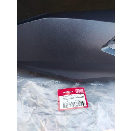 Cover Body Beat LED Kanan Biru Doff Ori AHM 83500-K1A-N00MIB