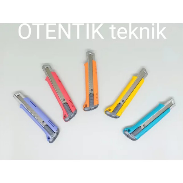 

PISAU CUTTER KDS L-18 CL