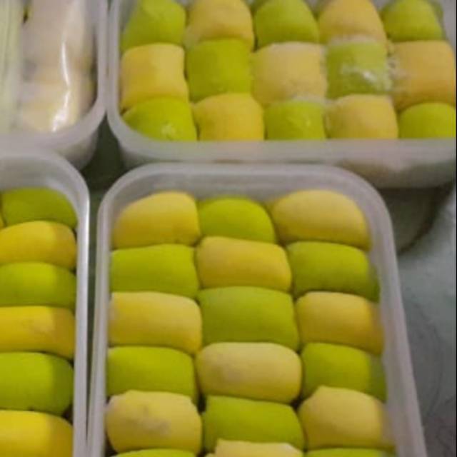 

Pancake durian isi 21