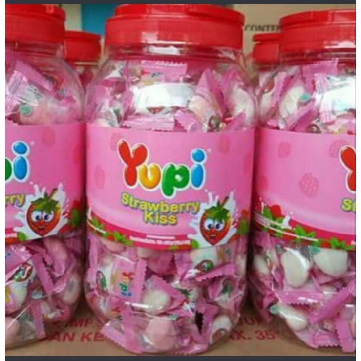 

Permen Yupi Stroberi Kiss 1 Toples