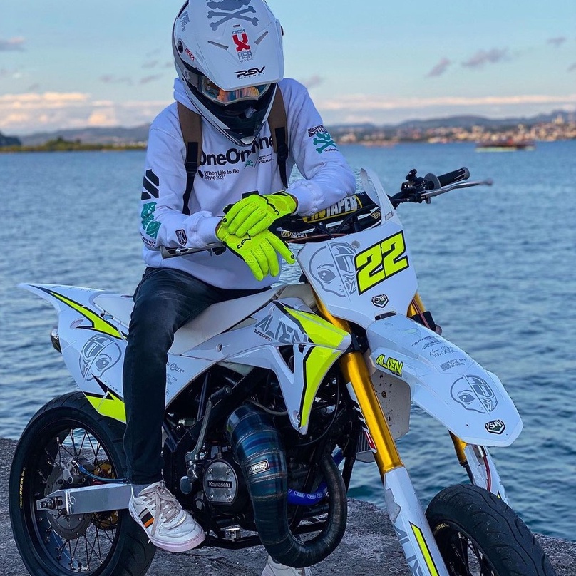 Decal Klx Gordon Crf150l Dtracker WR155R Putih Alien Bisa Custom