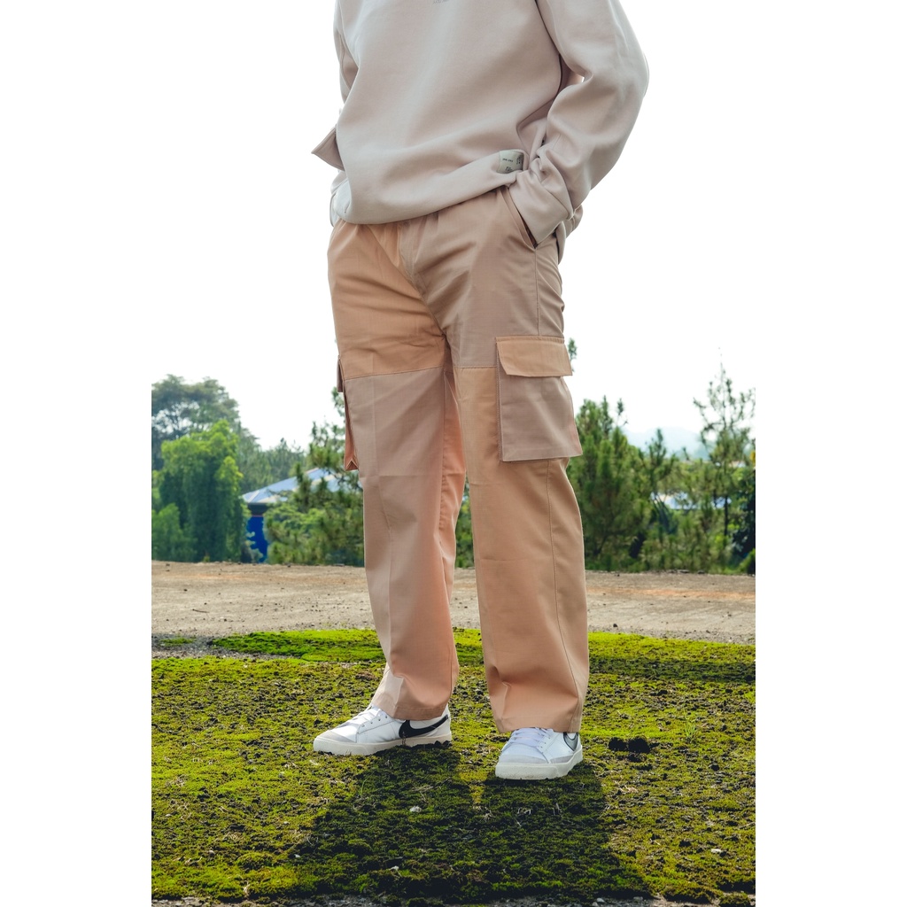 JAVAJONES Cargopants + Belt Bumi | Khakis Cream