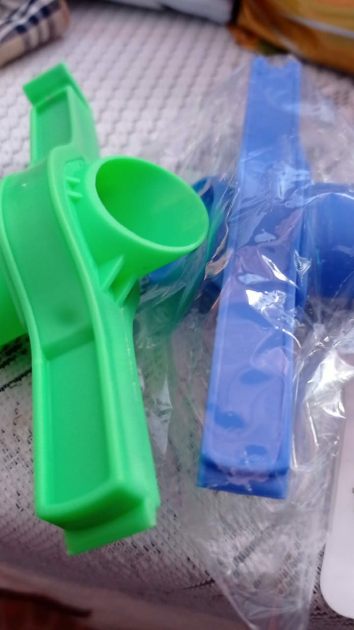 Jepitan Kemasan Perlengkapan Dapur Klip Segel Kemasan Dengan Corong Buka Tutup A929