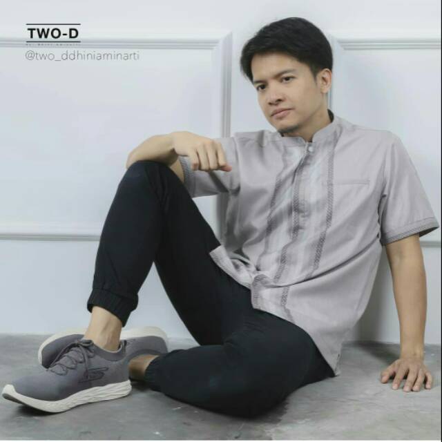 Kemeja Koko Two-D by Dhini Aminarti Dimas Seto