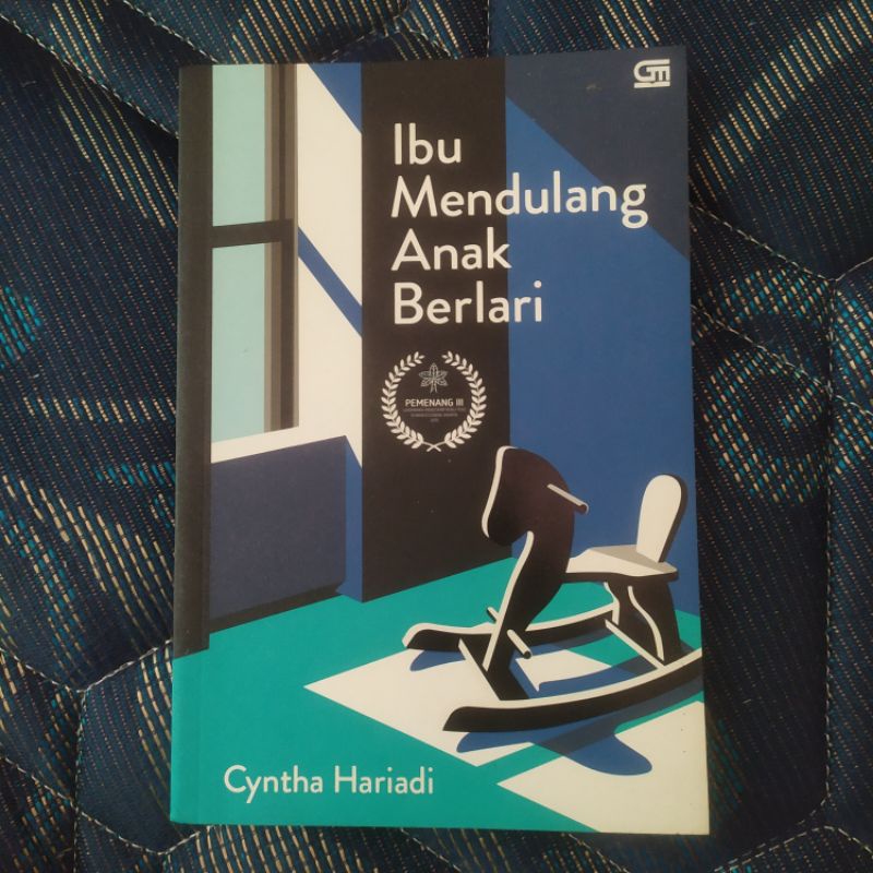 Ibu Mendulang Anak Berlari - Cyntha Hariadi (Preloved)