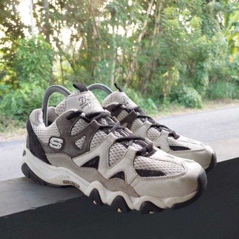 Skechers D'Lites² Second