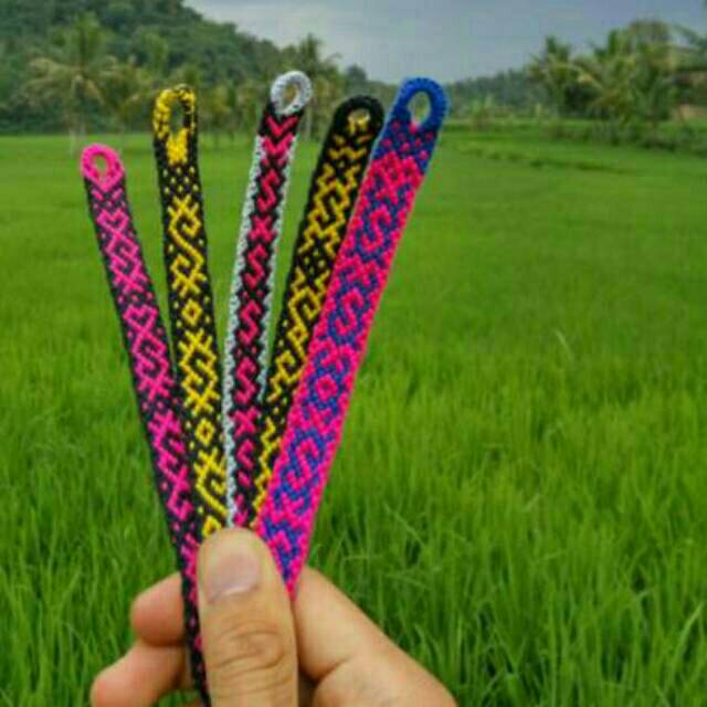 Gelang Gunung/ Gelang Etnik/ Gelang Rajut /handmade