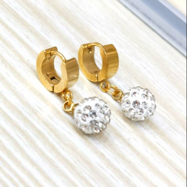 Anting Titanium anti karat motif bola disco lapis emas 24k