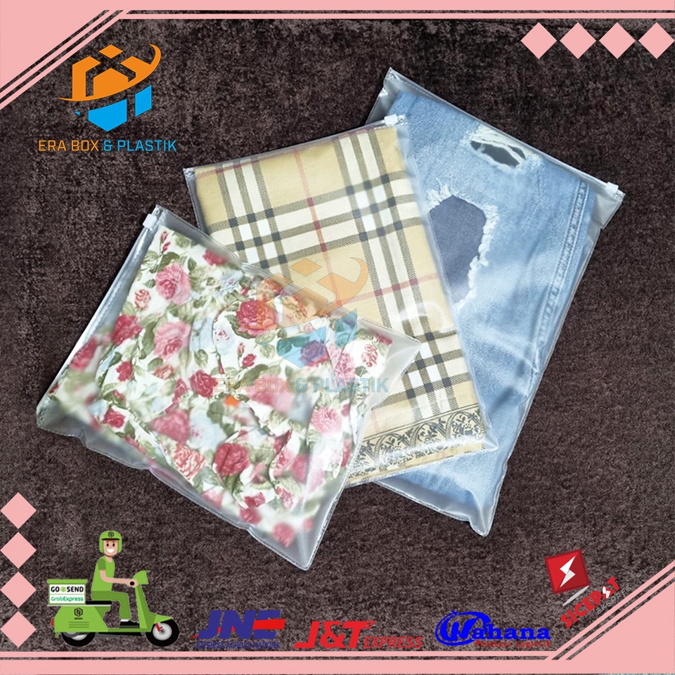 Plastik Mika Zipper | Kantong Baju, Selimut, Mukena | Dompet Plastik