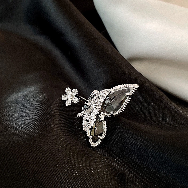 Cincin Butterfly Desain Bunga Full Berlian Kristal Untuk Wanita