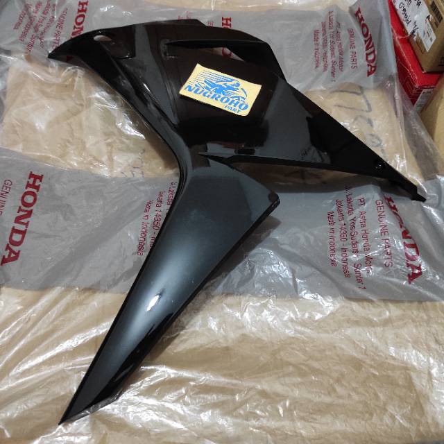Fairing Kiri Hitam Glossy New Cbr150r Led K45G K45N Cowl Left Middle A Original