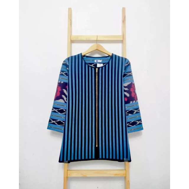 Blouse baju atasan wanita model daring-baju tenun ikat etnic motif lurik kekinian