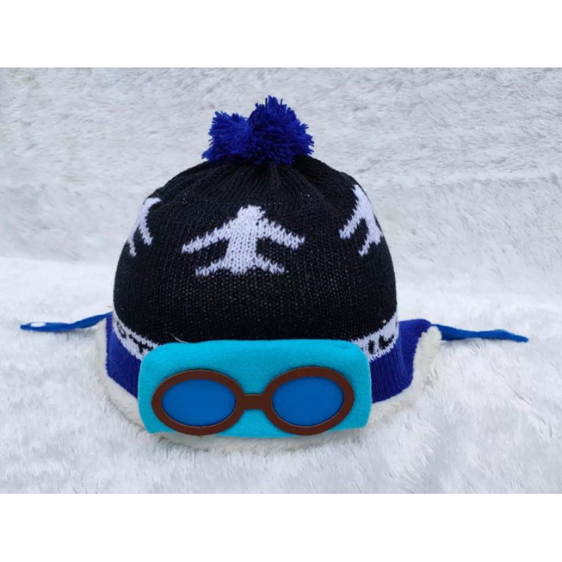 TopiKupluk-ModelPilot-TopiRajut